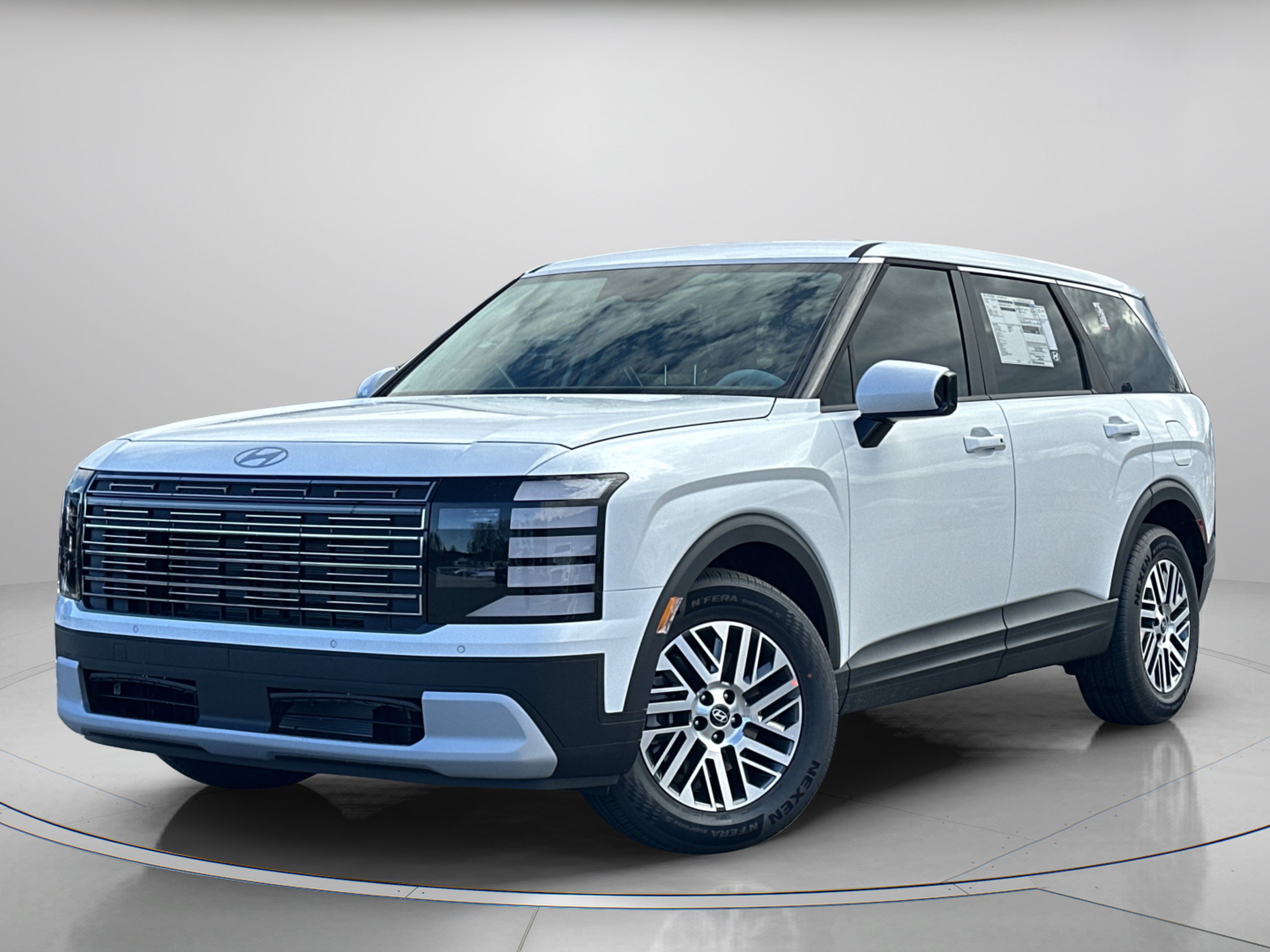 New 2026 Hyundai Palisade SE FWD image 2