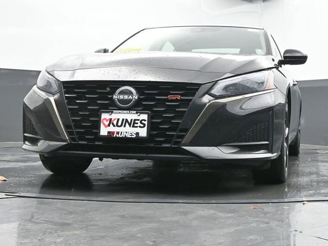 Used 2024 Nissan Altima 2.5 SR image 43
