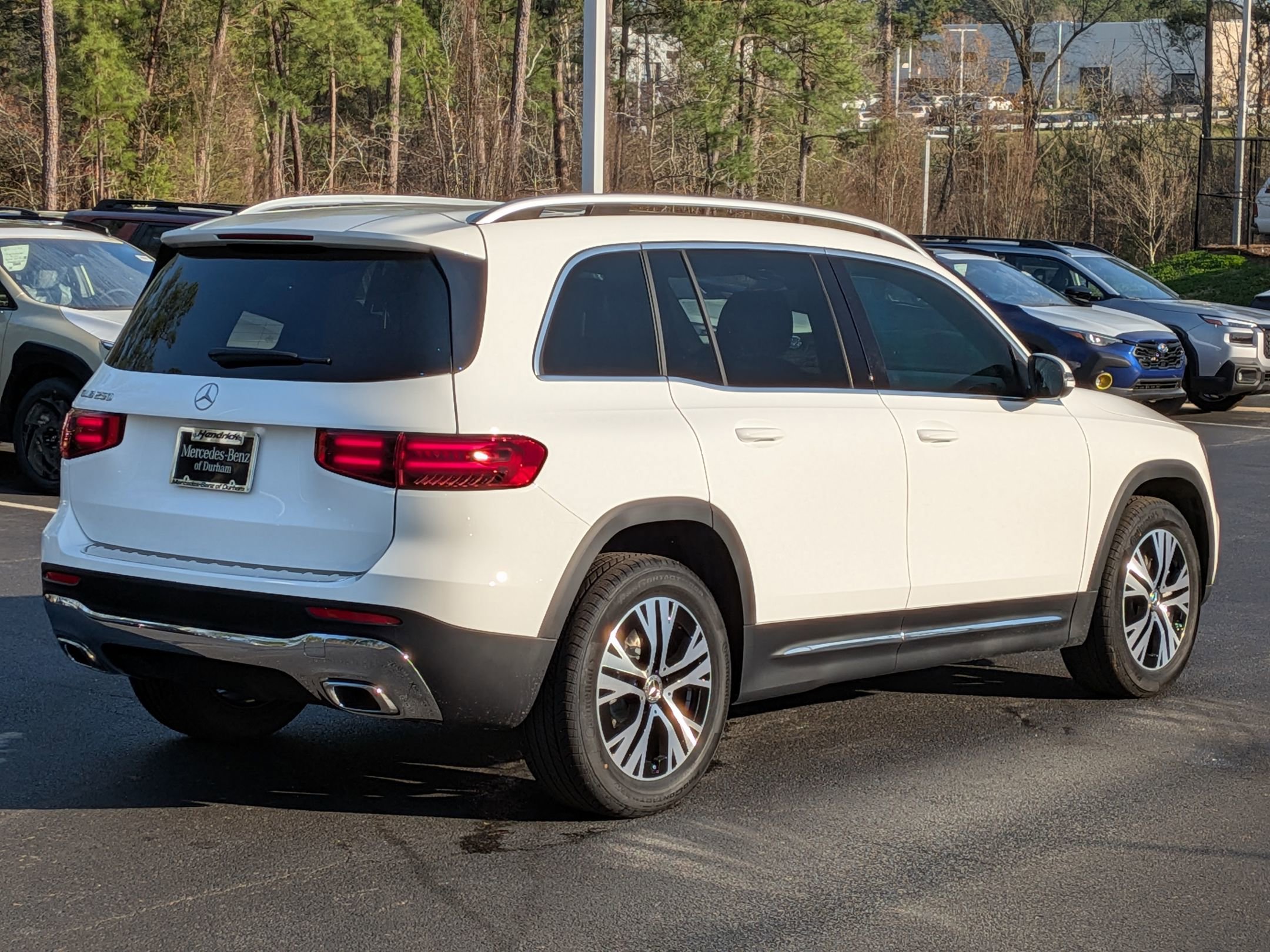 New 2026 Mercedes-Benz GLB 250 image 10
