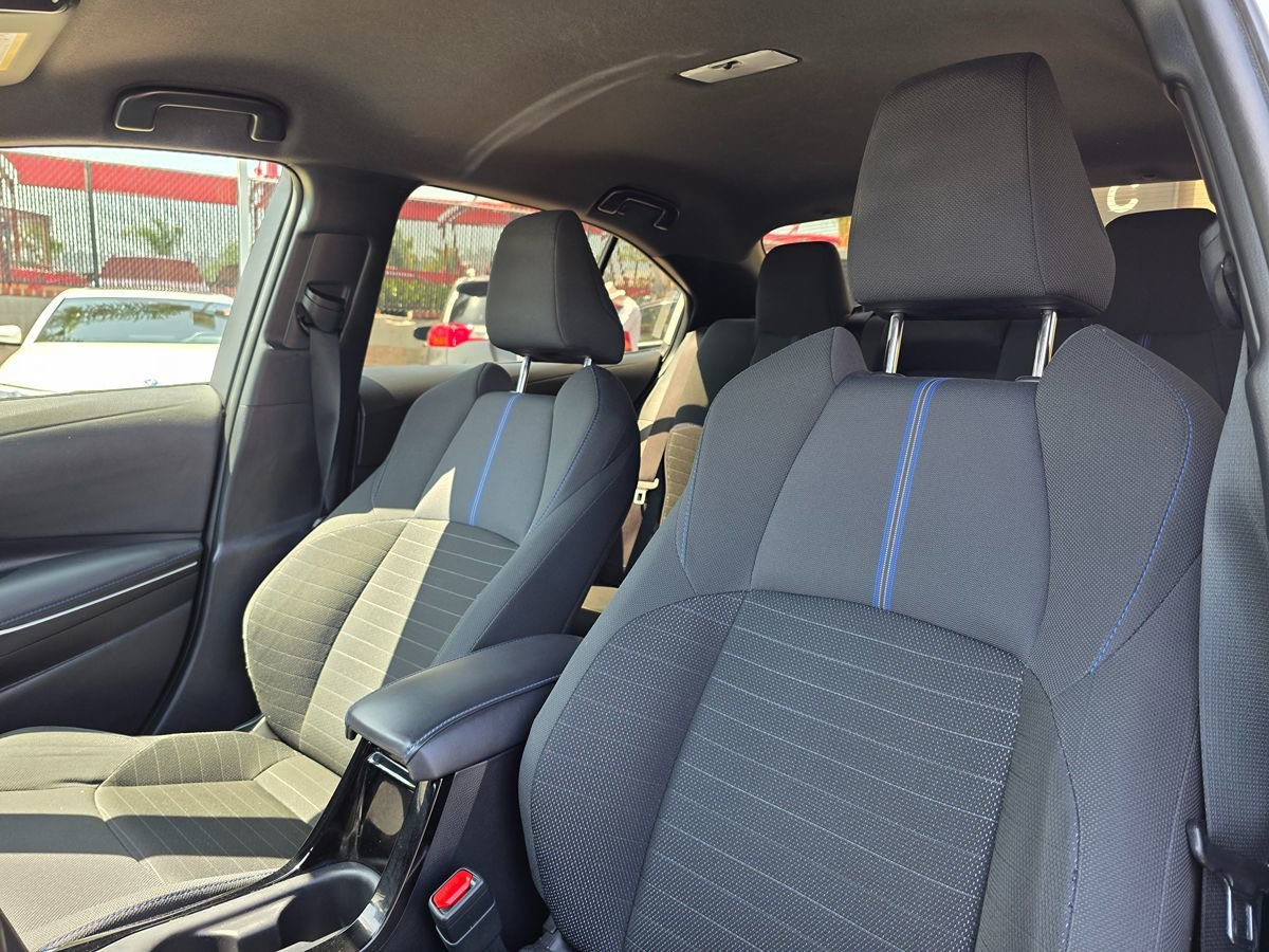 Used 2022 Toyota Corolla SE w/ Carpet Mat Package (TMS) FWD image 17