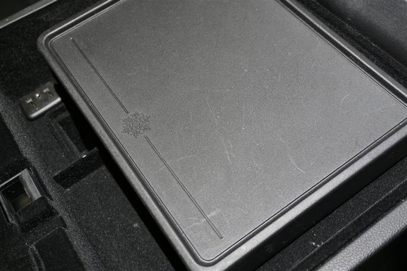 Used 2016 Cadillac Escalade Platinum image 19