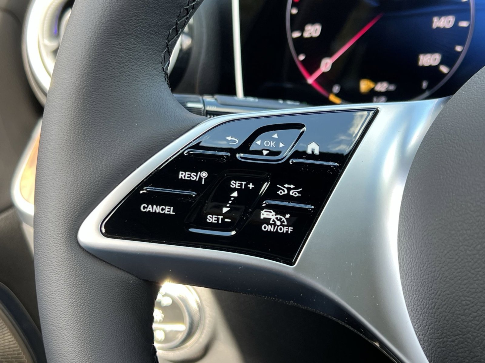 Certified 2026 Mercedes-Benz C 300 4MATIC Sedan image 30