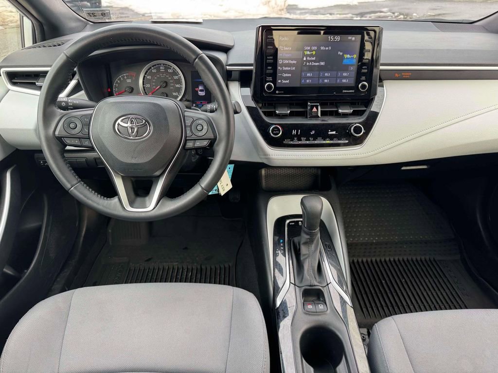 Used 2022 Toyota Corolla SE image 17