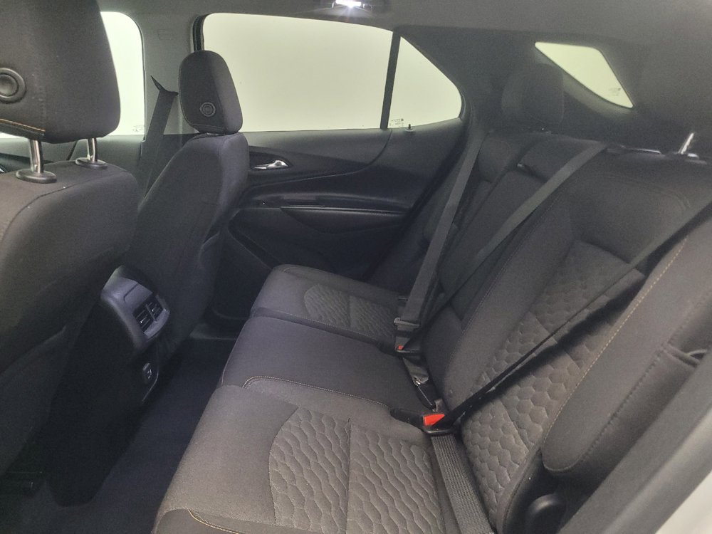 Used 2021 Chevrolet Equinox LT AWD/4WD image 18