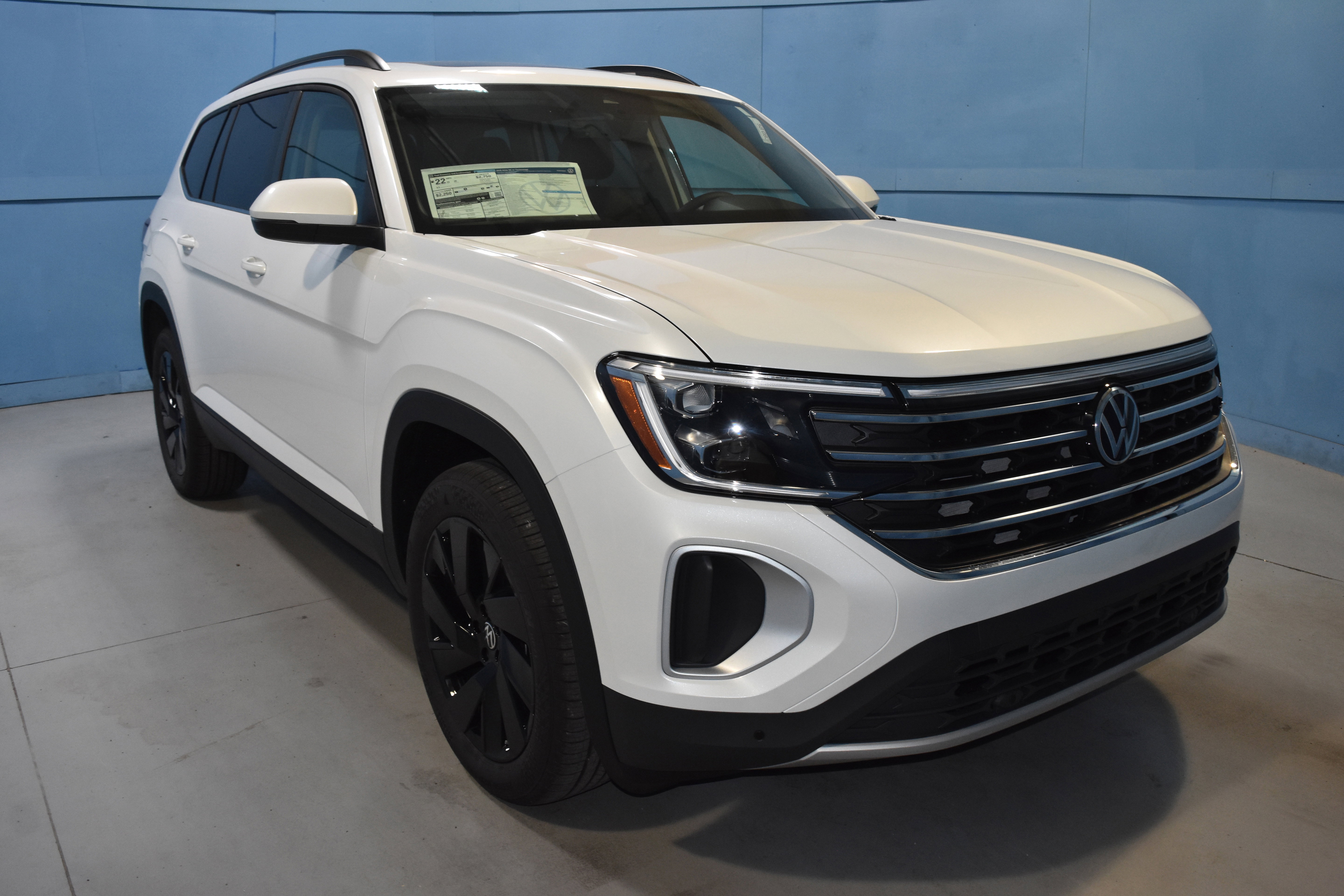 New 2026 Volkswagen Atlas SE AWD/4WD image 1