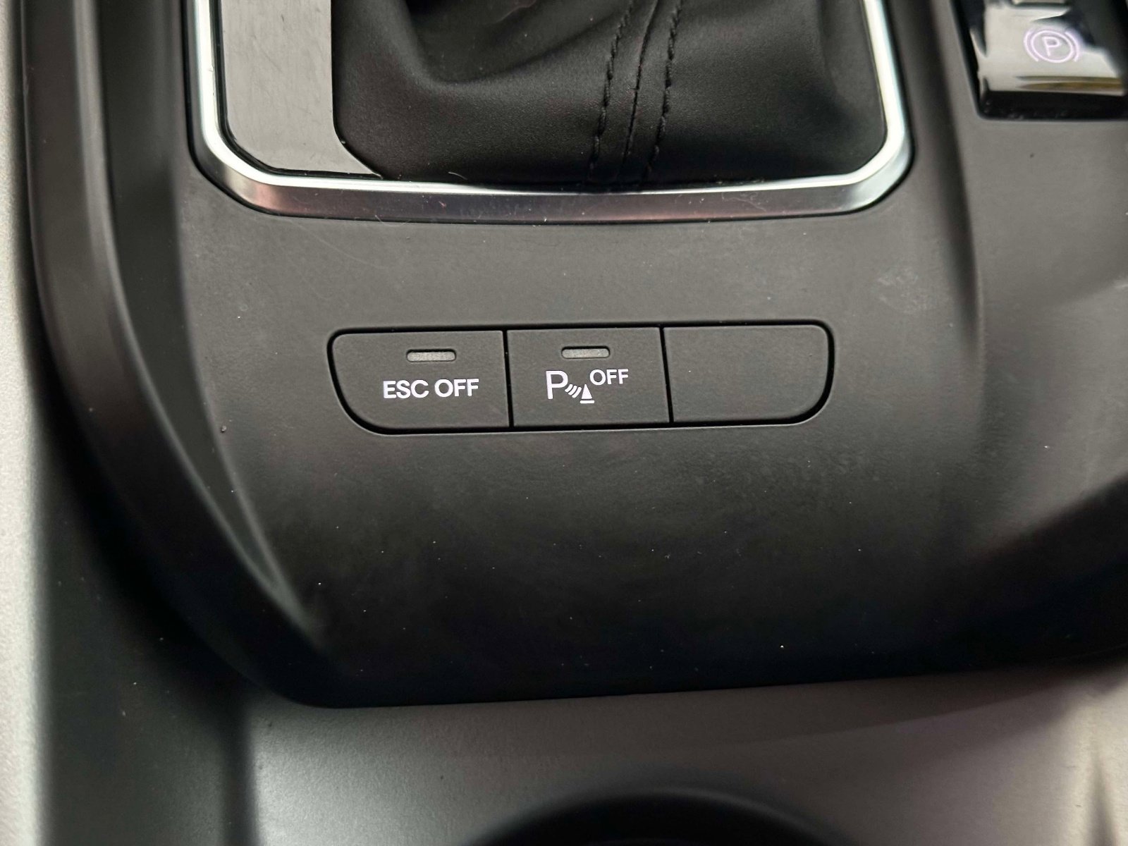 Used 2024 Dodge Hornet R/T w/ R/T Blacktop Package image 26