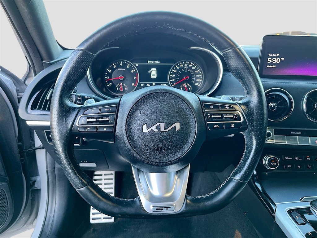 Used 2023 Kia Stinger GT2 image 11