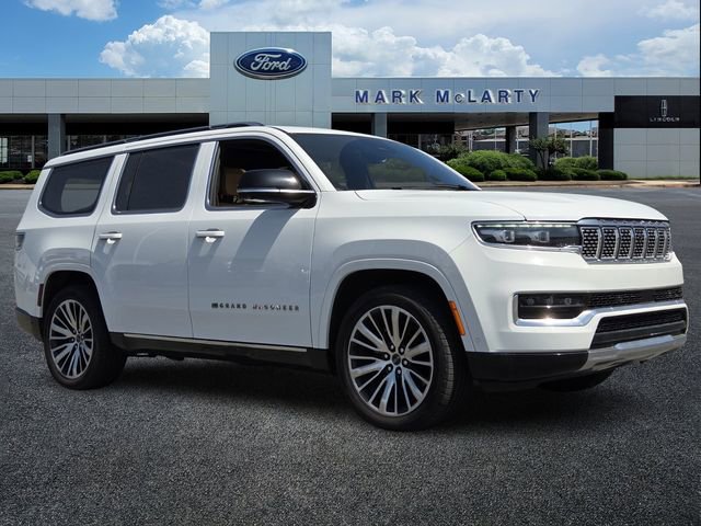 Used 2023 Jeep Grand Wagoneer Series III w/ Rear Seat Video Group 1 image 6