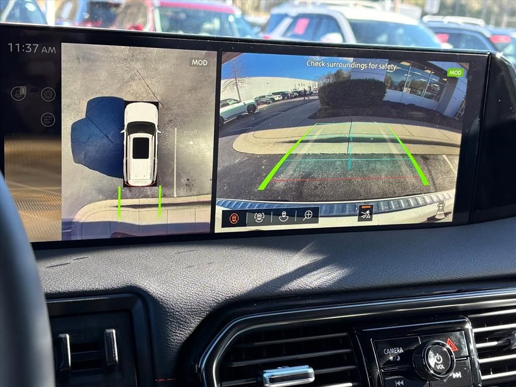 New 2026 Nissan Armada PRO-4X w/ Captain's Chari Seat Package image 10