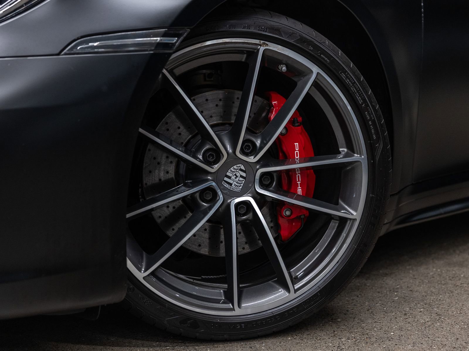 Certified 2024 Porsche 911 Targa 4S w/ Premium Package image 19