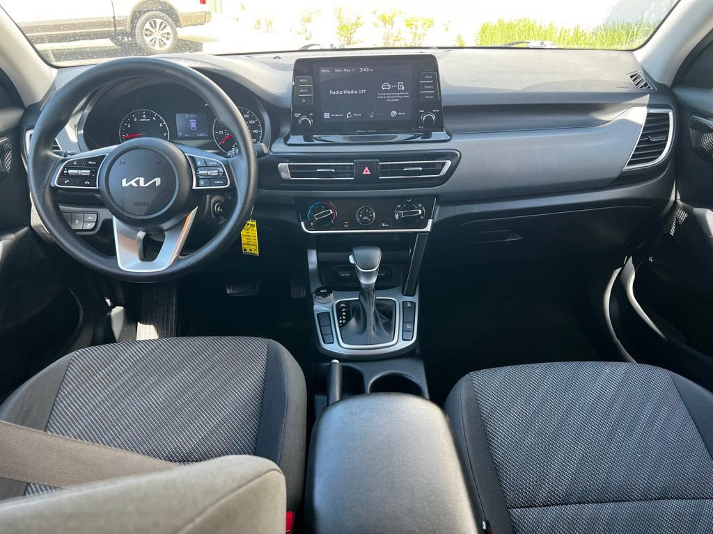 Used 2023 Kia Seltos LX AWD/4WD image 33