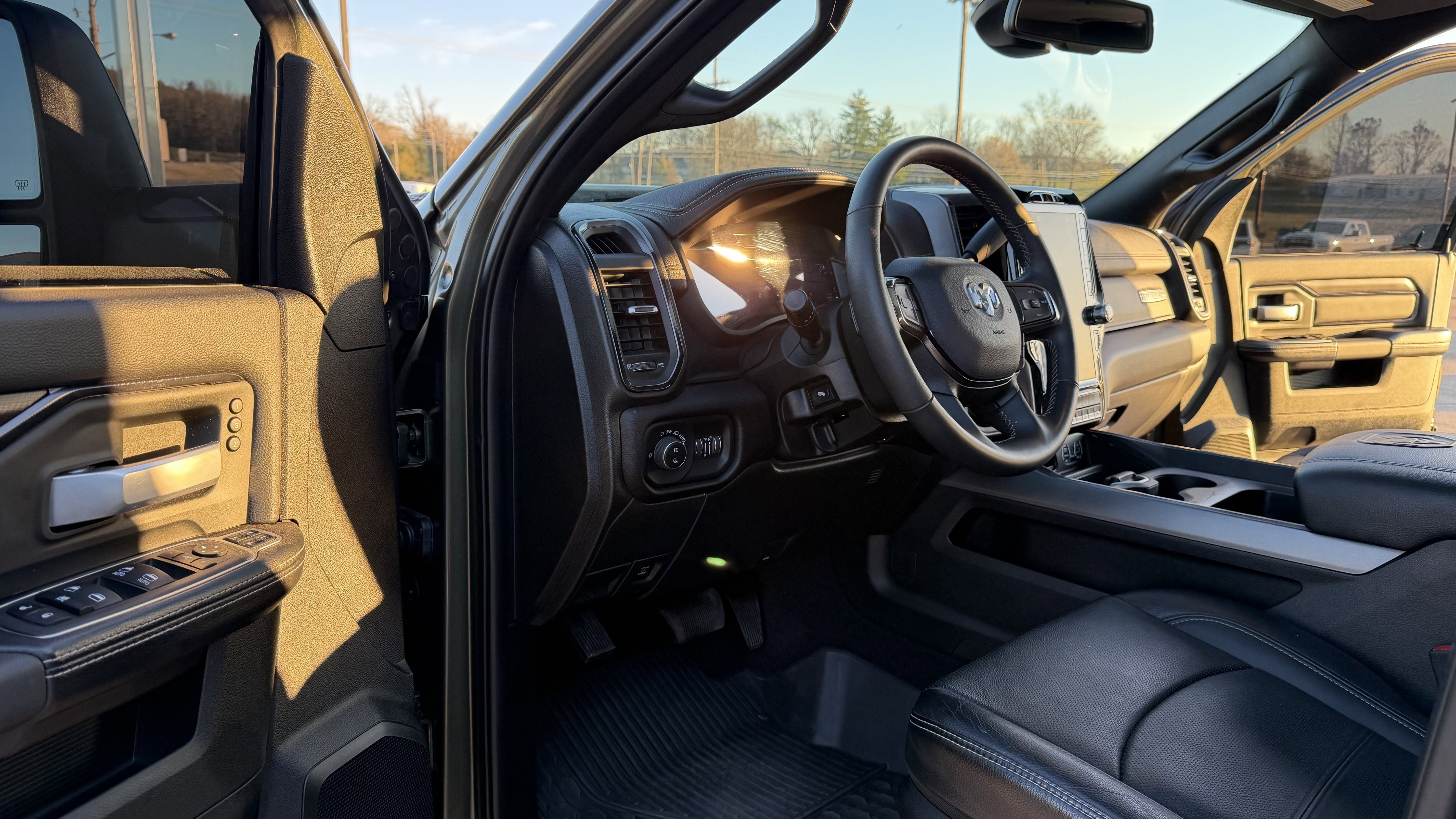 Used 2024 RAM 2500 Rebel w/ Towing Technology Group image 19