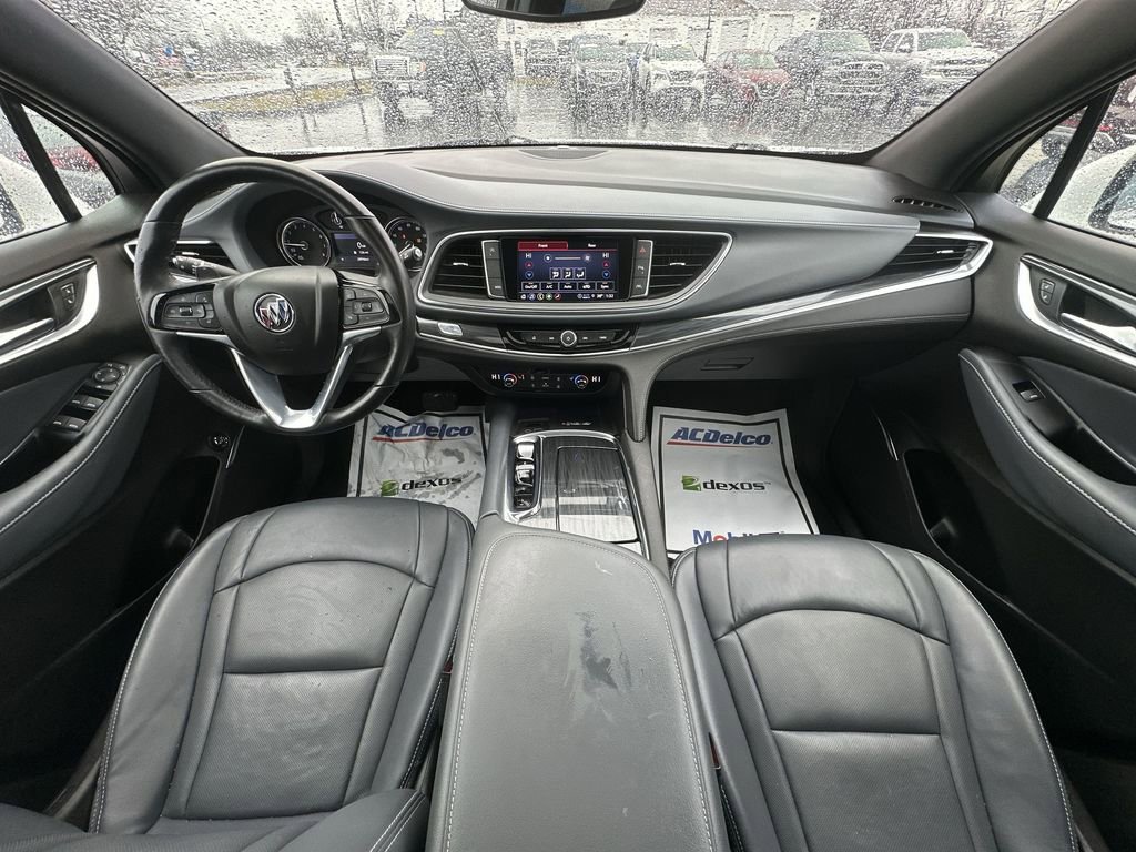 Used 2023 Buick Enclave Essence w/ Experience Buick Package image 20