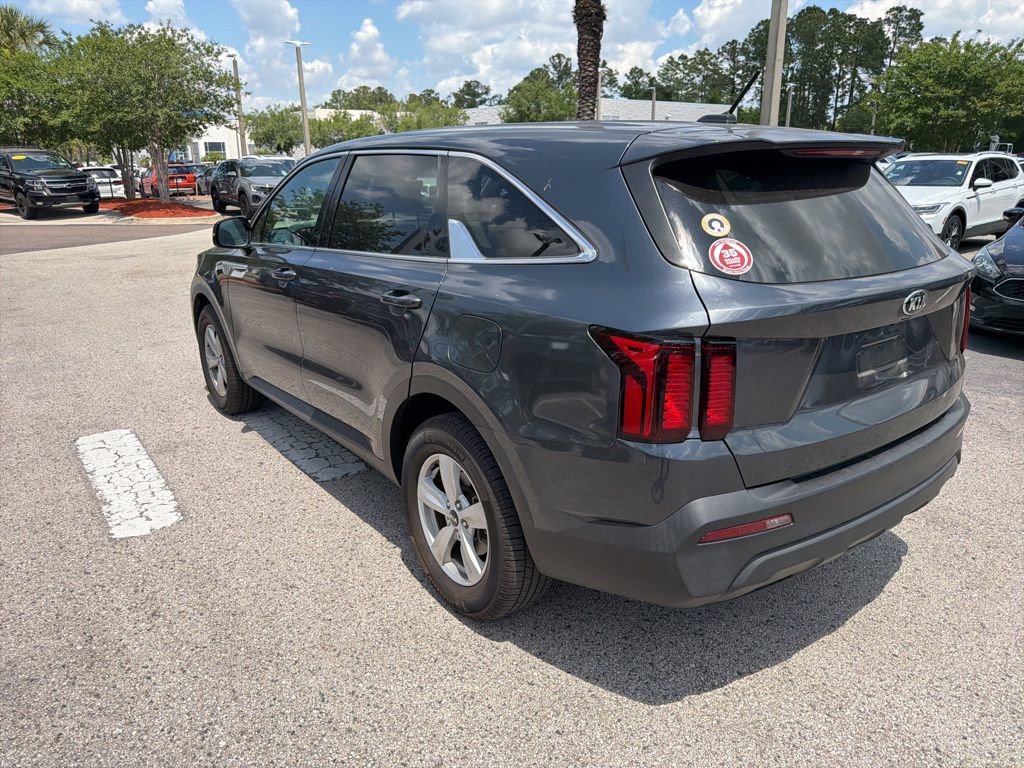 Used 2021 Kia Sorento LX FWD image 6