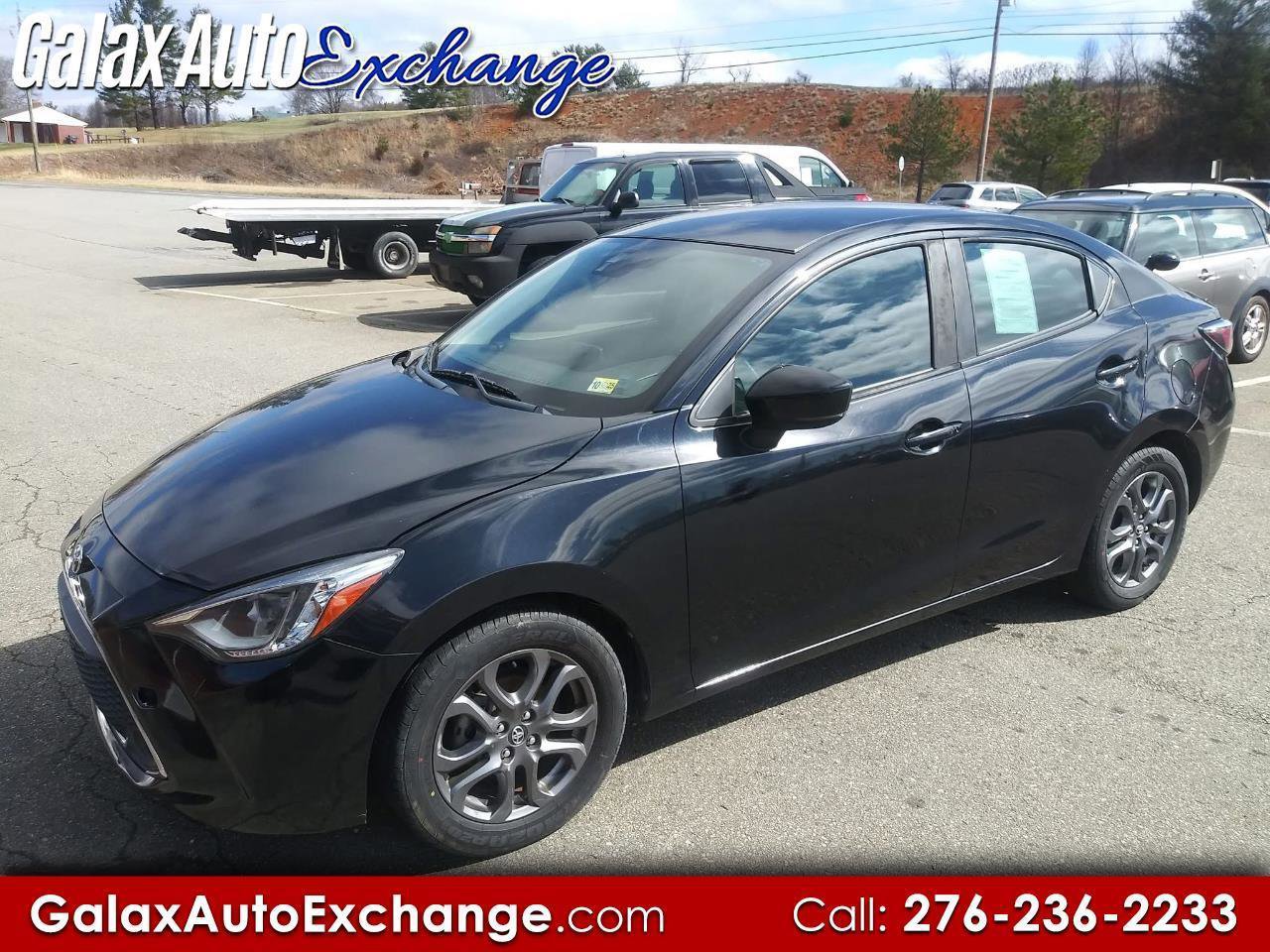 Used 2019 Toyota Yaris XLE