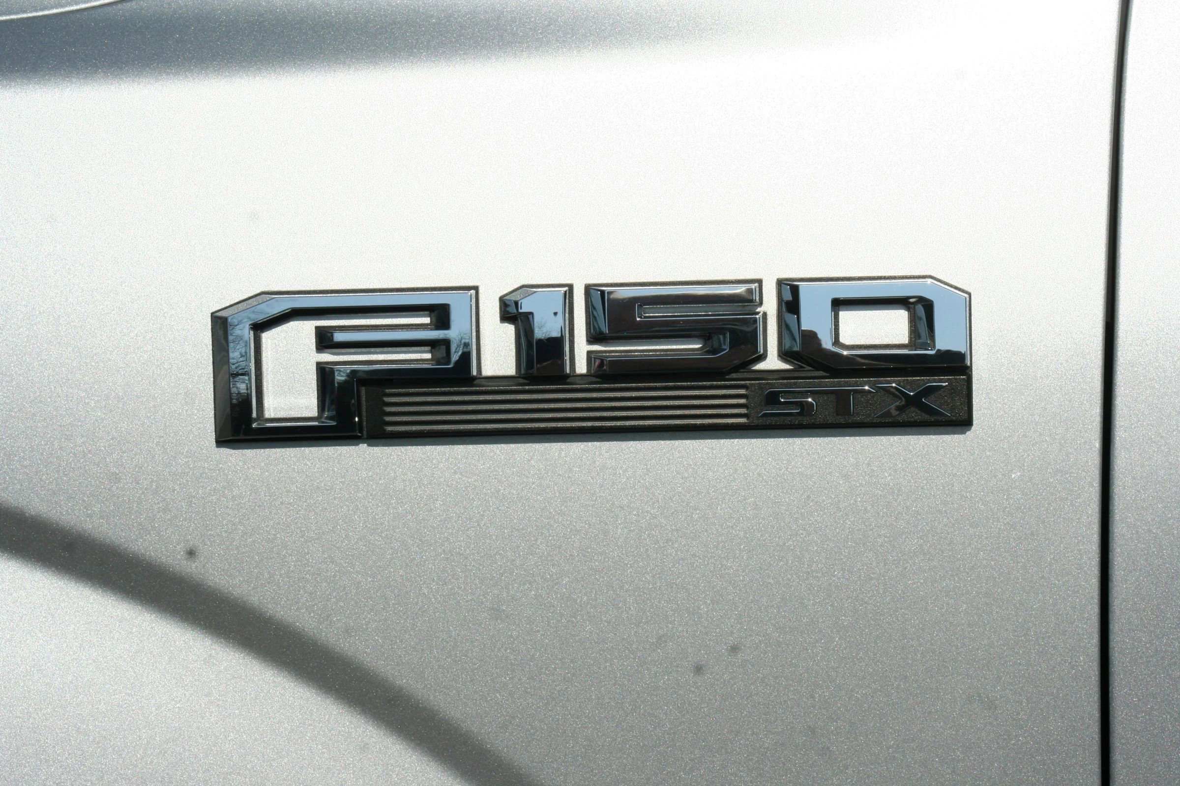 Used 2019 Ford F150 XL w/ Equipment Group 101A Mid image 8