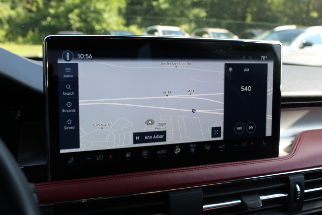 Certified 2023 Lincoln Corsair Reserve w/ Equipment Group 202A AWD/4WD image 23
