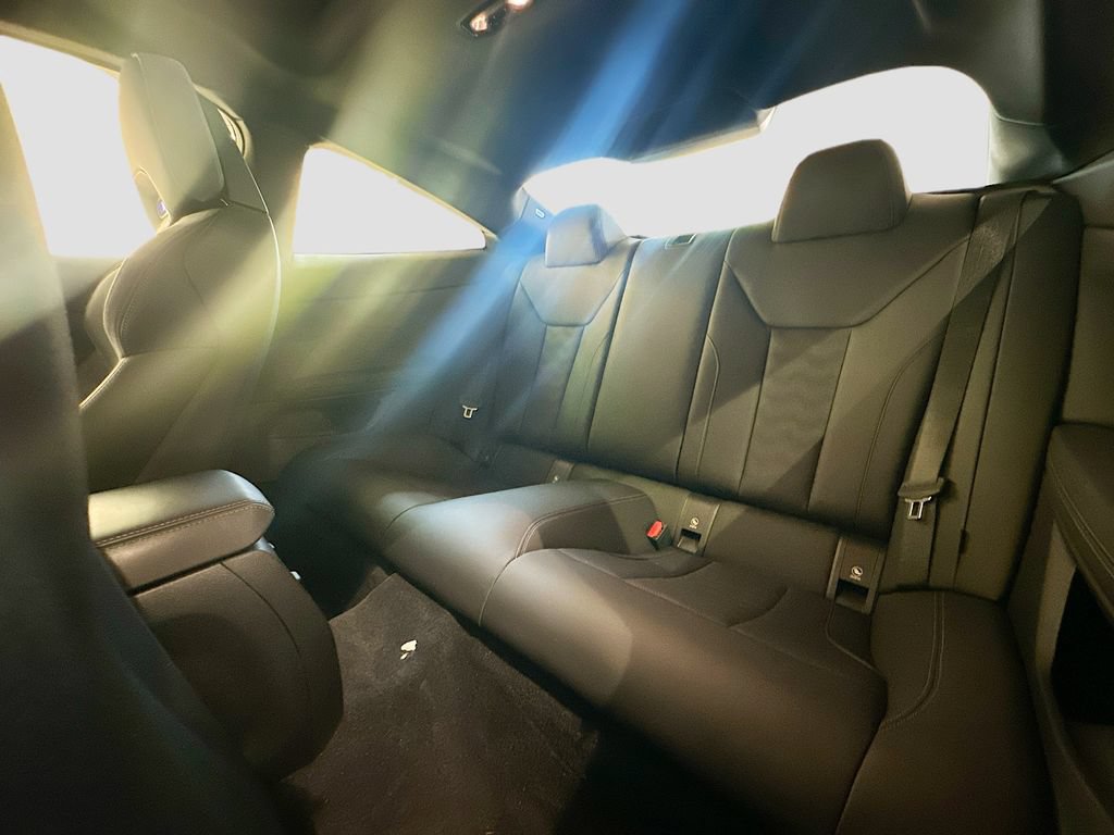 Used 2022 BMW M4 Coupe w/ Executive Package RWD image 26