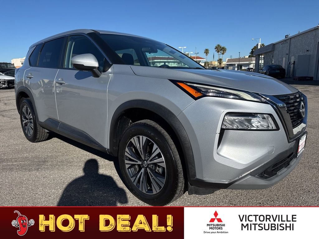 Used 2022 Nissan Rogue SV