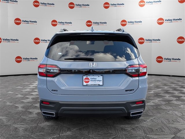 New 2025 Honda Pilot Sport image 6