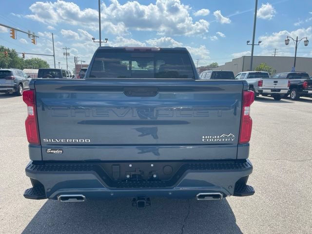 Used 2024 Chevrolet Silverado 1500 High Country w/ Technology Package AWD/4WD image 13