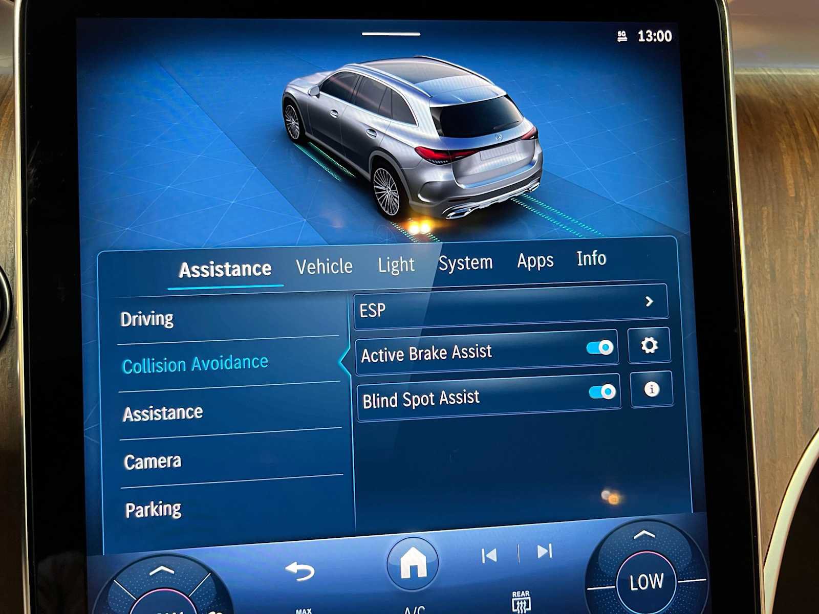 New 2027 Mercedes-Benz GLC 300 4MATIC image 37