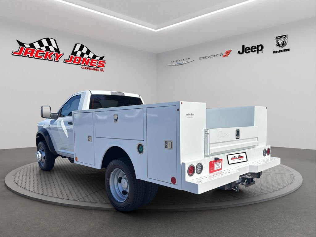 New 2026 RAM 5500 Tradesman w/ Chrome Appearance Group AWD/4WD image 7