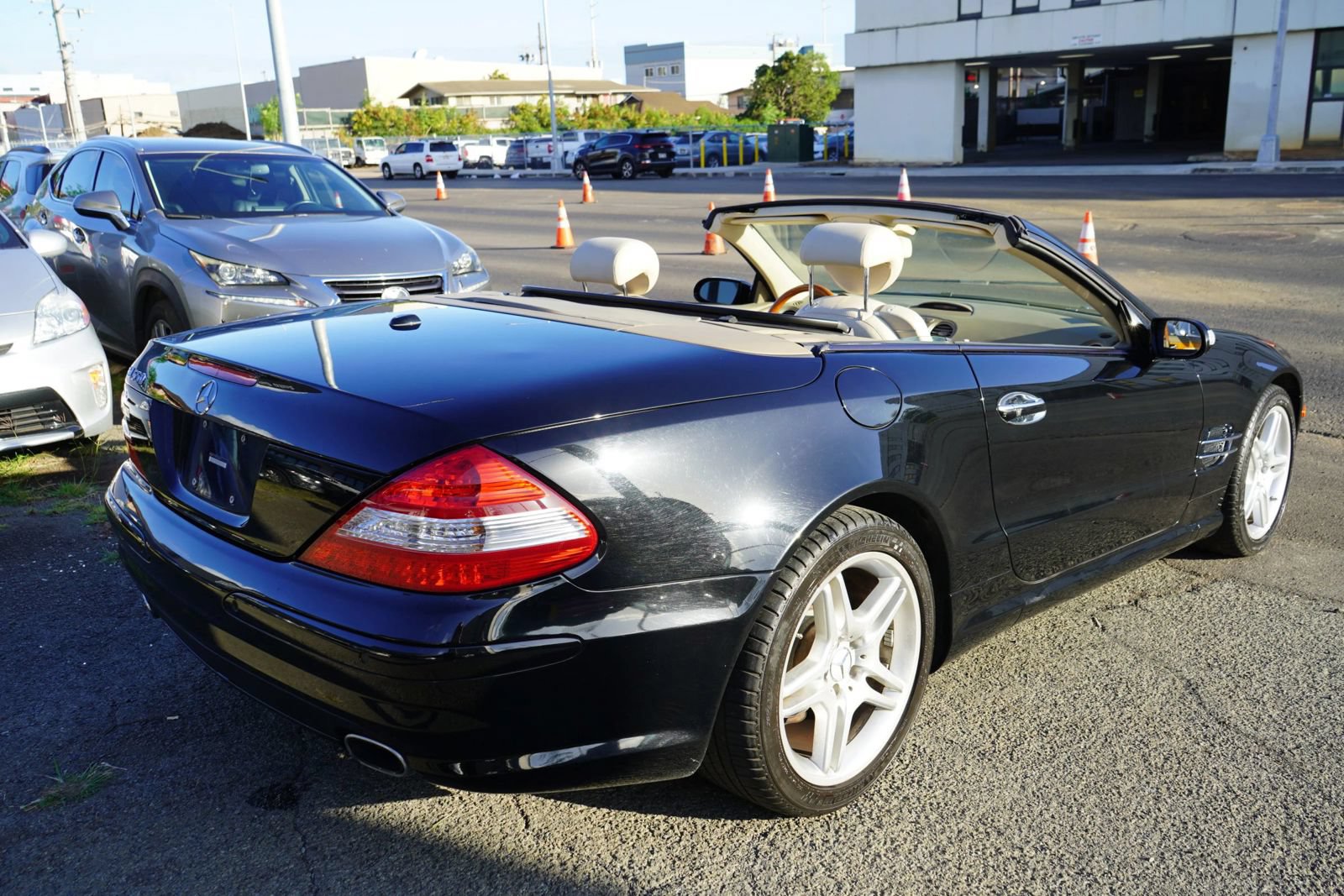 Used 2008 Mercedes-Benz SL 550 image 18