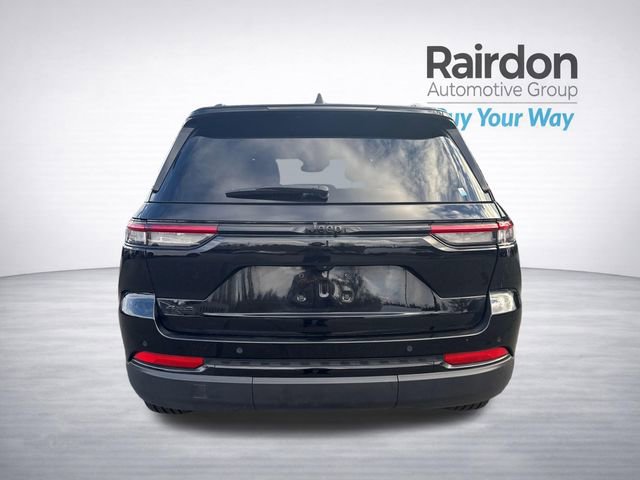 Used 2023 Jeep Grand Cherokee Altitude image 41