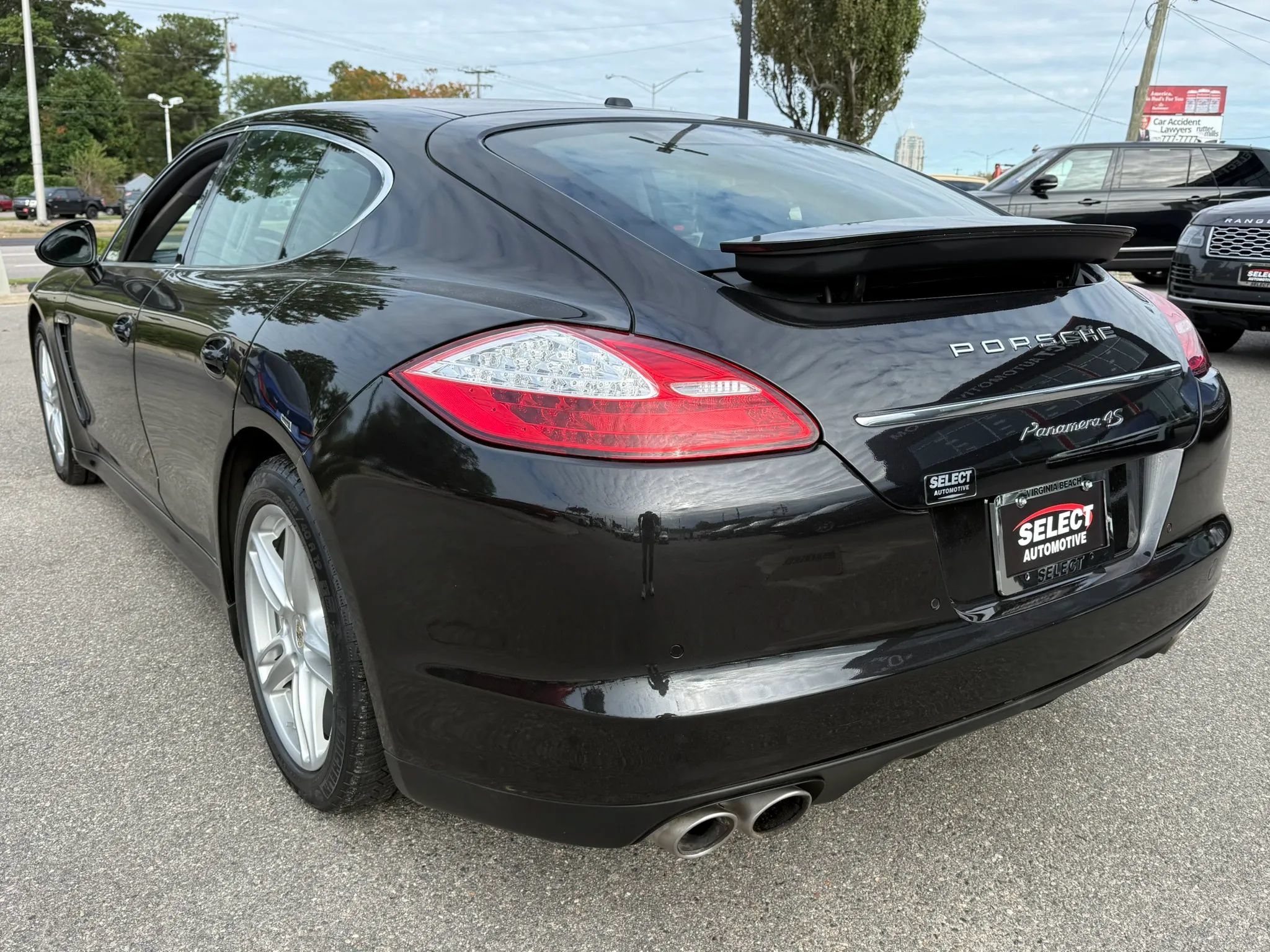 Used 2010 Porsche Panamera 4S AWD/4WD image 3