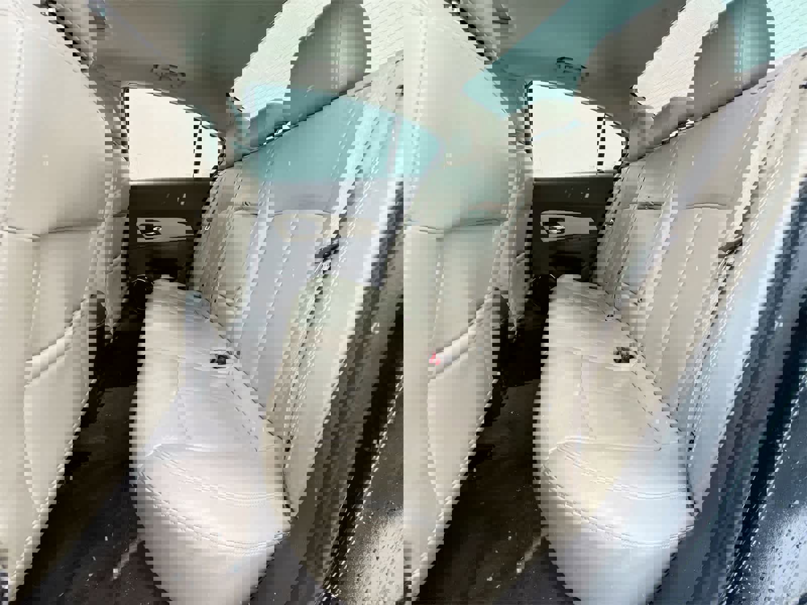 Used 2011 Chevrolet Cruze LTZ image 19