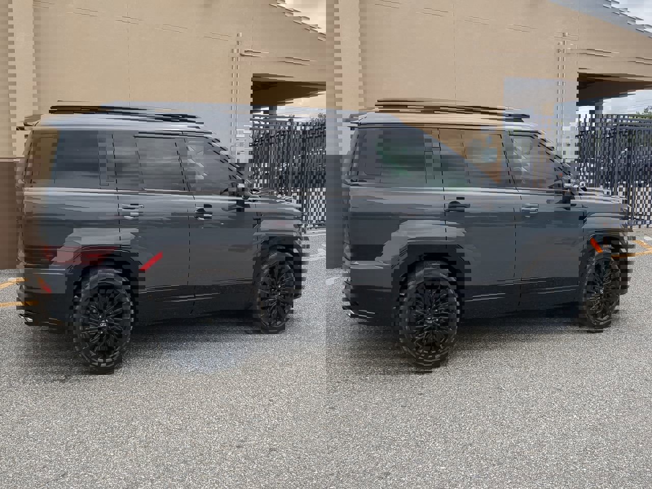 Used 2024 Hyundai Santa Fe Calligraphy image 4