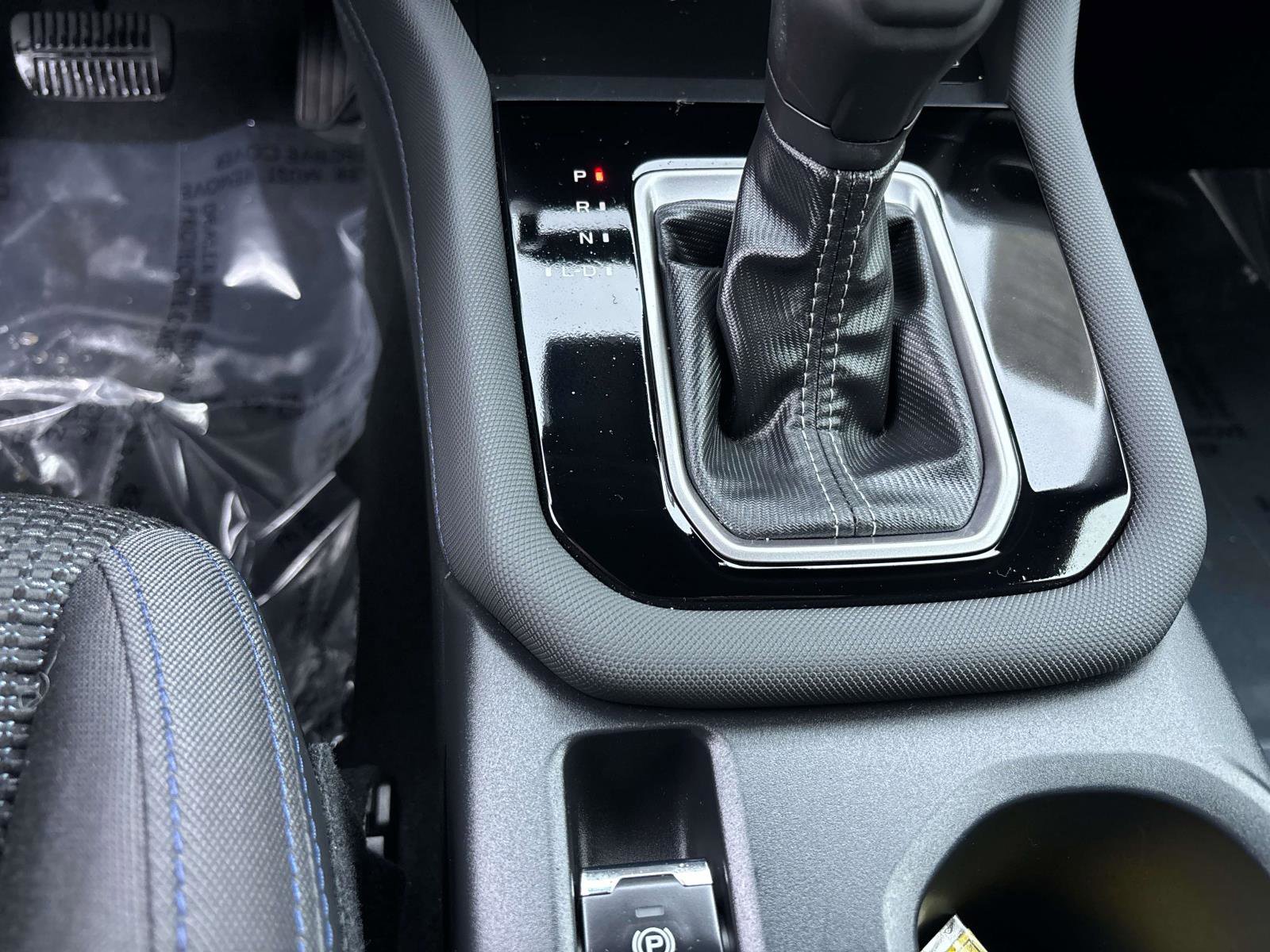 Certified 2025 Subaru Forester Premium image 30