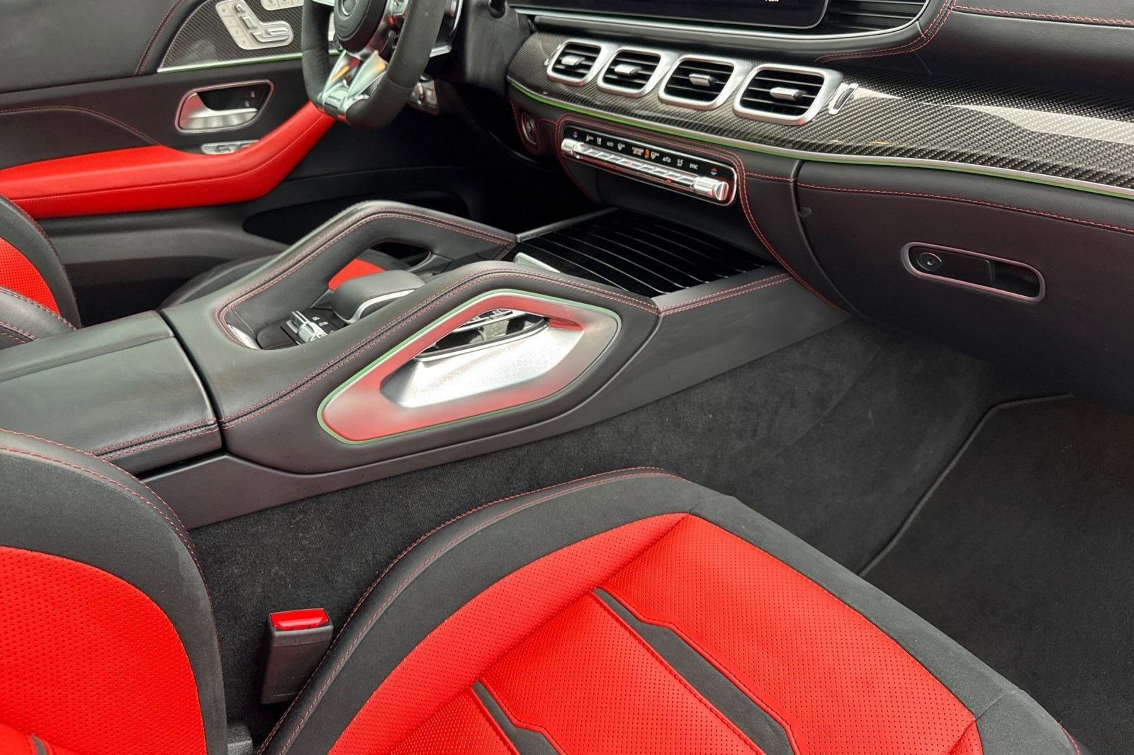 Used 2023 Mercedes-Benz GLE 53 AMG 4MATIC Coupe image 33