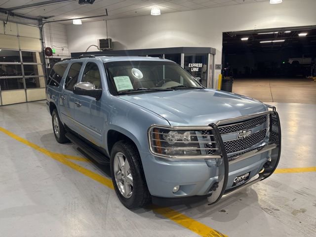 Used 2011 Chevrolet Suburban LTZ image 4