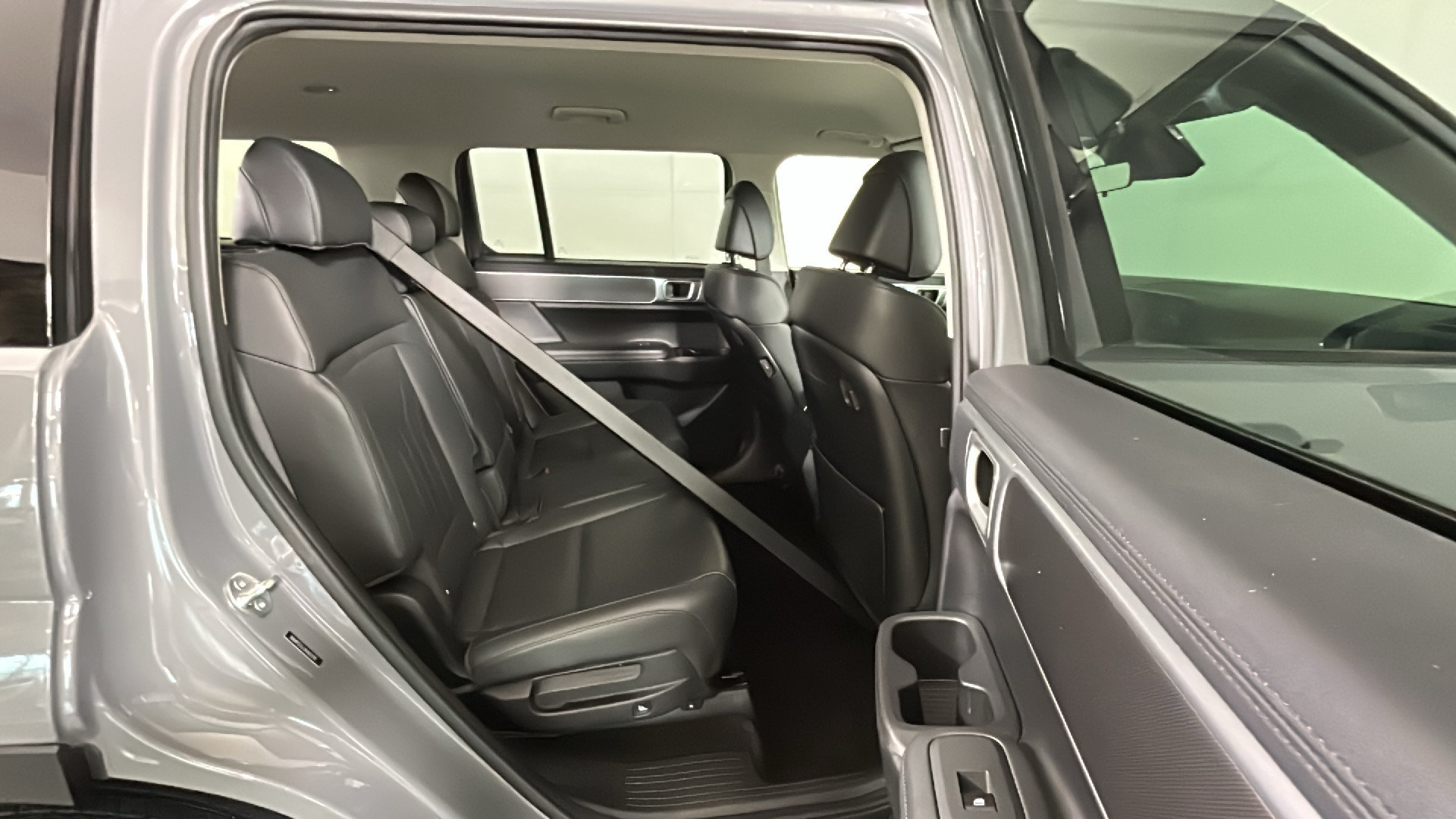 Used 2024 Hyundai Santa Fe SEL AWD/4WD image 34
