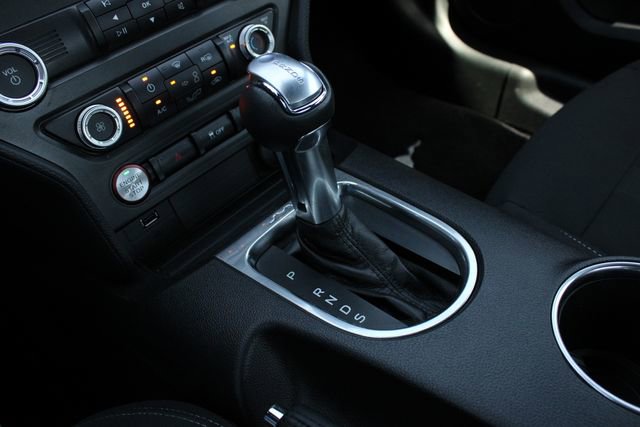 Used 2020 Ford Mustang Coupe image 16