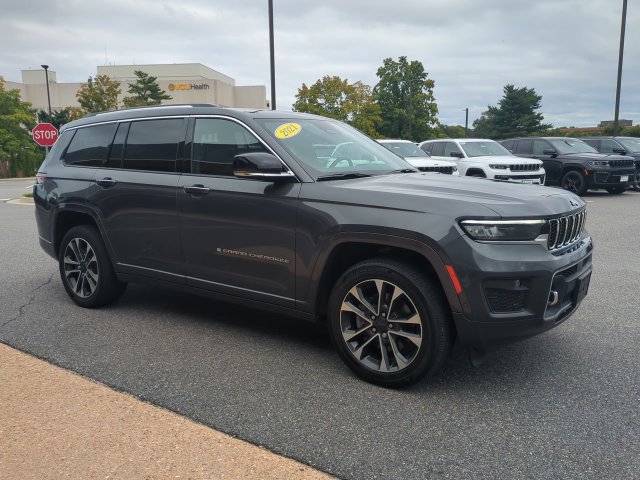 Used 2021 Jeep Grand Cherokee L Overland w/ Luxury Tech Group IV AWD/4WD image 2