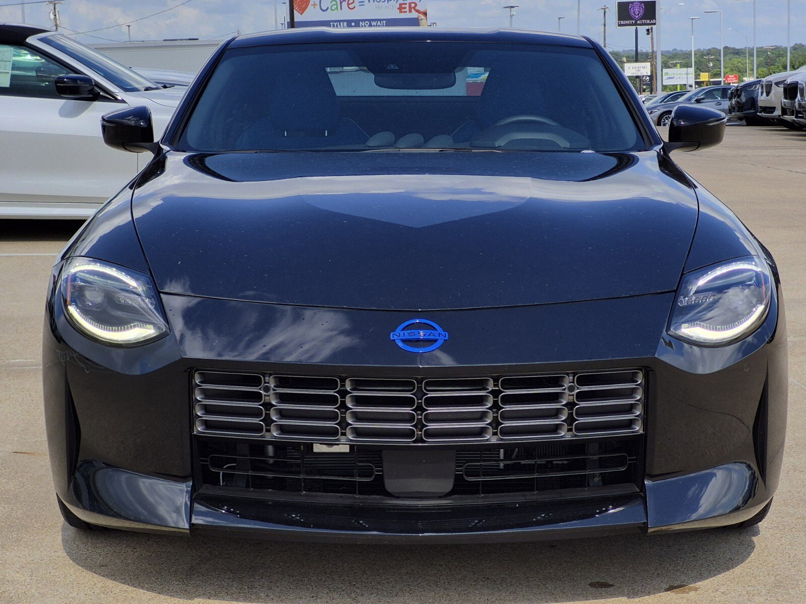 Used 2024 Nissan Z Performance w/ Floor Mat Package RWD image 2