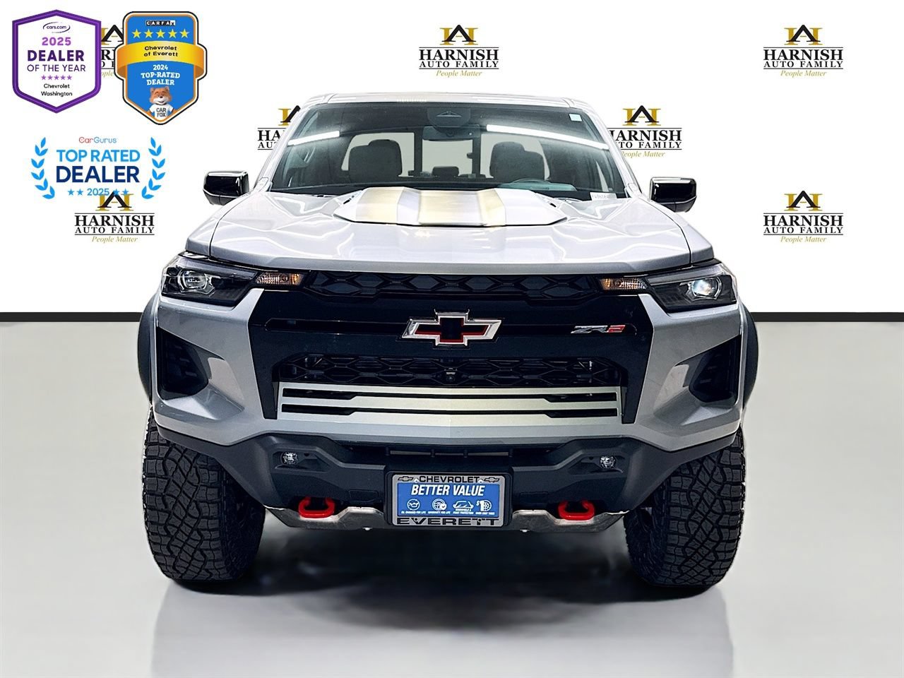 Used 2026 Chevrolet Colorado ZR2 w/ Technology Package AWD/4WD image 2