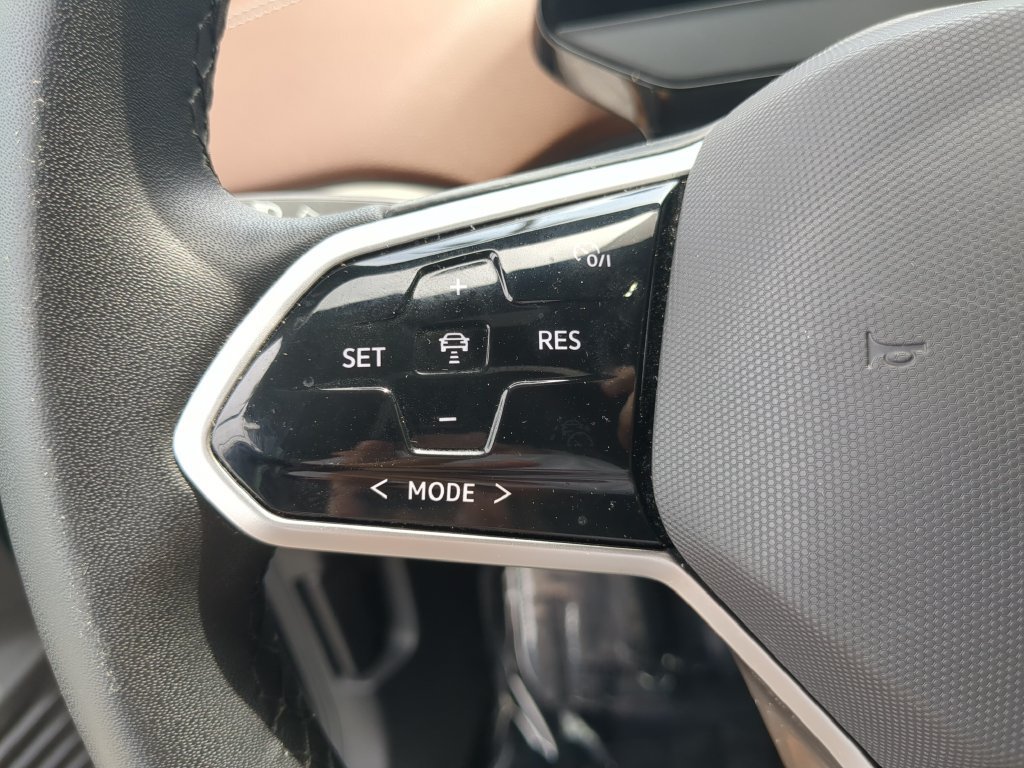 Certified 2023 Volkswagen ID.4 Pro AWD/4WD image 28