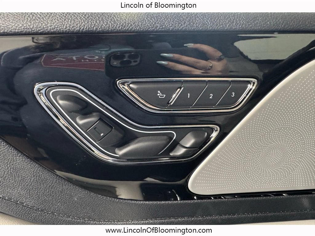 New 2026 Lincoln Aviator Reserve AWD/4WD image 38