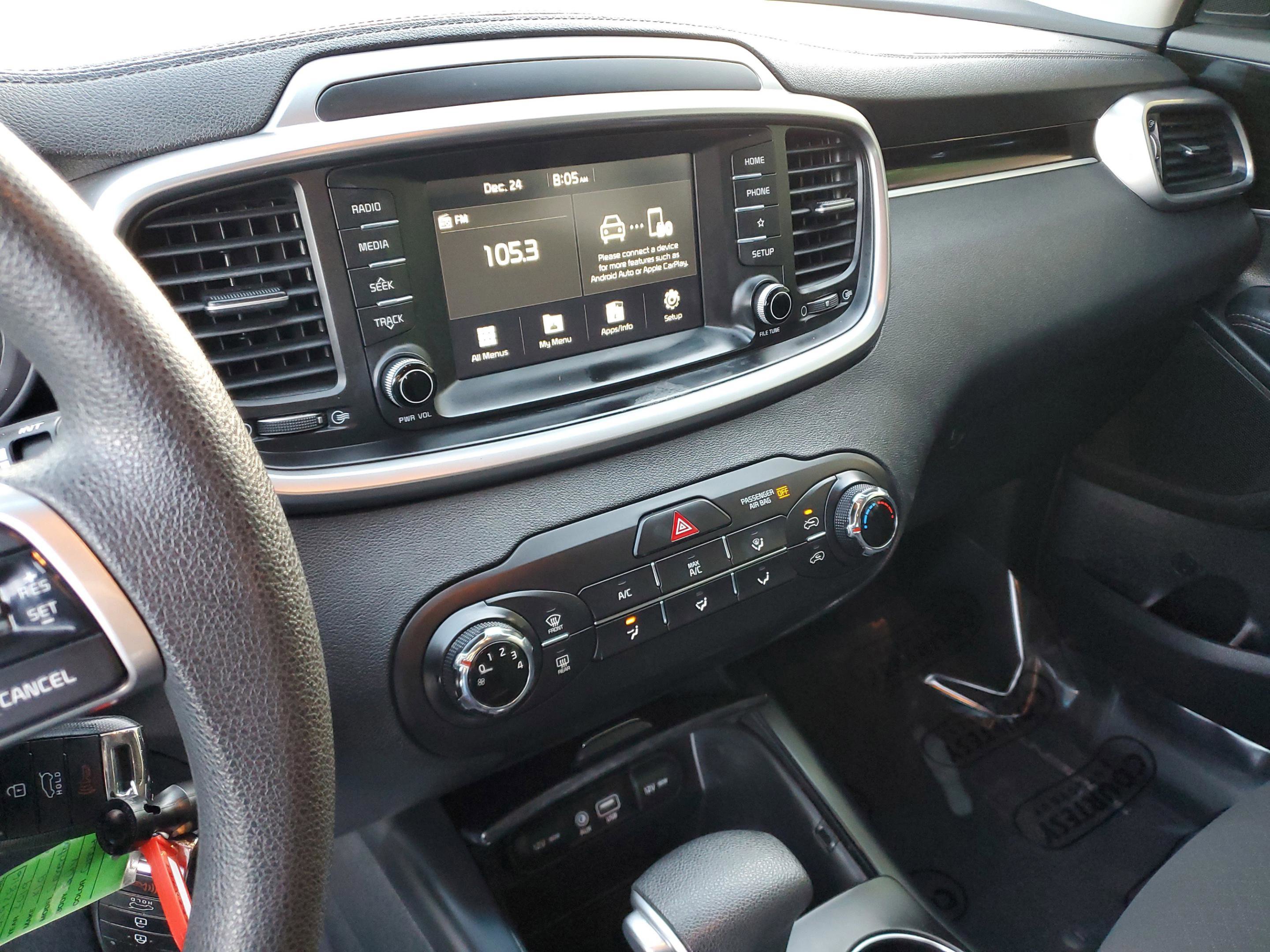 Certified 2019 Kia Sorento L image 28