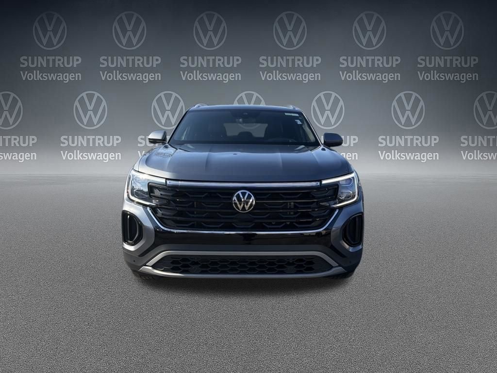 Used 2025 Volkswagen Atlas Cross Sport SEL image 26