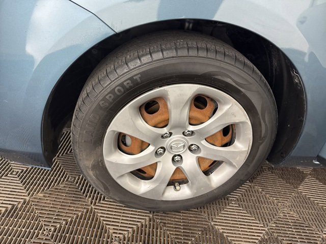 Used 2011 MAZDA MAZDA3 i Sport image 31