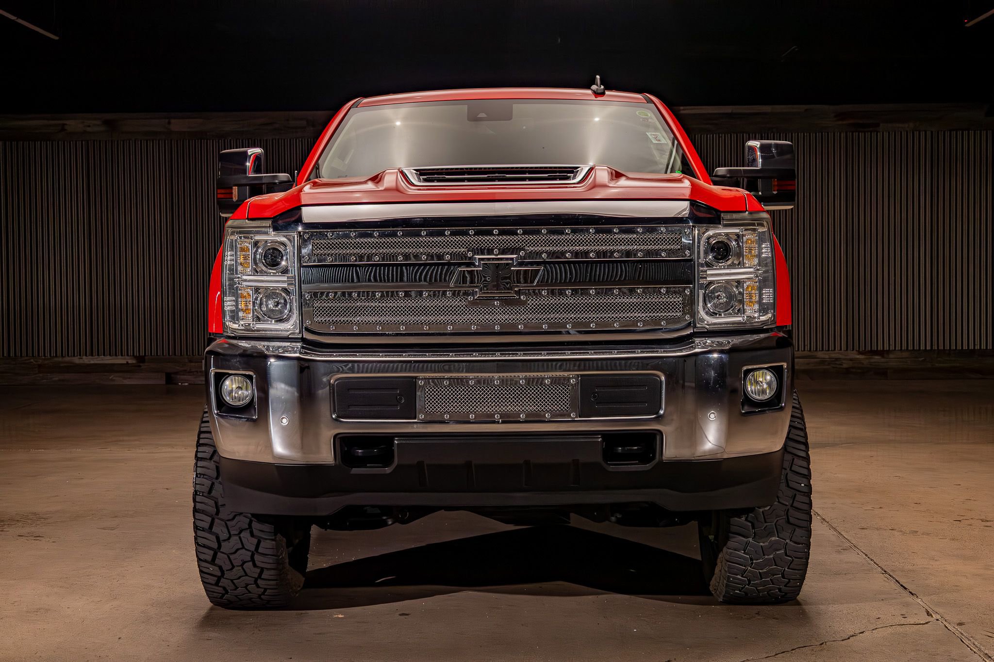 Used 2017 Chevrolet Silverado 2500 LTZ w/ Duramax Plus Package AWD/4WD image 2