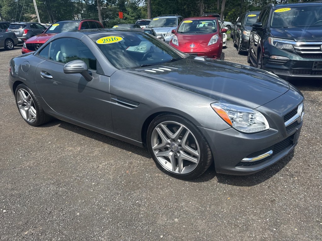 Used 2016 Mercedes-Benz SLK 300 image 6