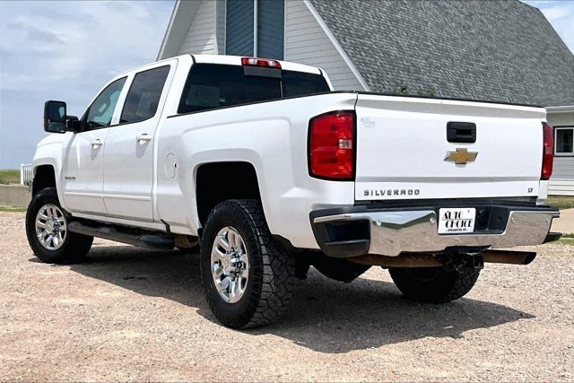 Used 2017 Chevrolet Silverado 3500 LT w/ LT Fleet Convenience Package AWD/4WD image 4