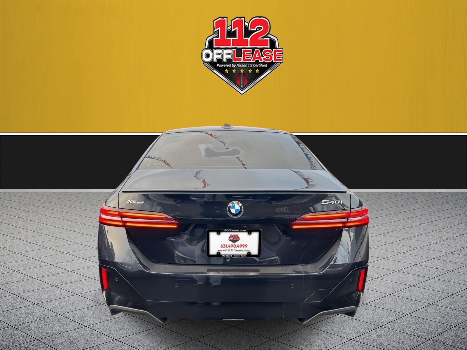 Used 2024 BMW 540i xDrive w/ Premium Package image 5