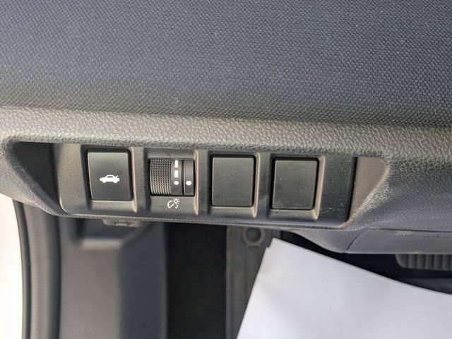 Used 2023 Subaru Legacy Premium image 16